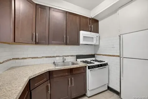 251 Valentine Lane Yonkers NY 10705