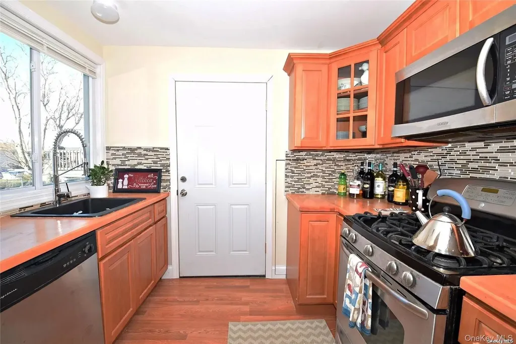 3434 Colony Drive Baldwin NY 11510