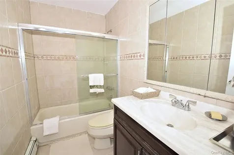 3434 Colony Drive Baldwin NY 11510