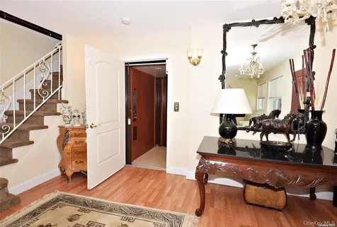 3434 Colony Drive Baldwin NY 11510