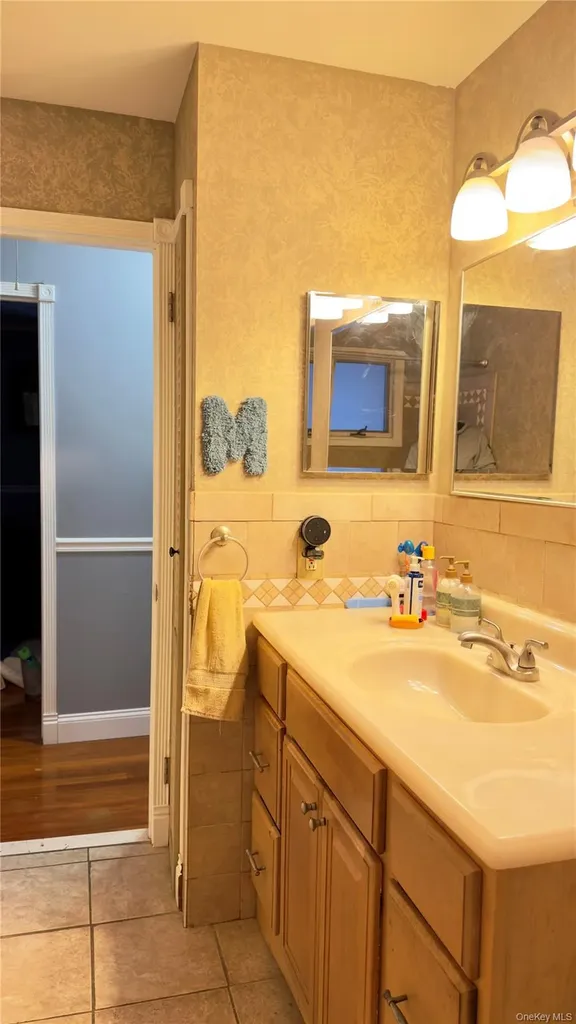 46 Moulton Circle Monroe NY 10950