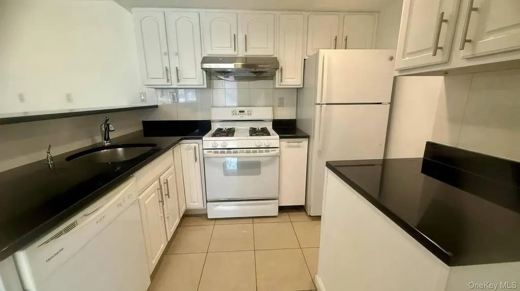 43-17 Union Street Flushing NY 11355