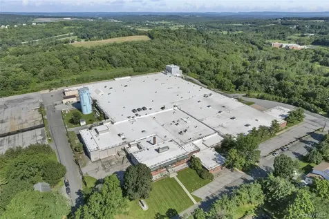 25 Oakland Avenue Chester NY 10918
