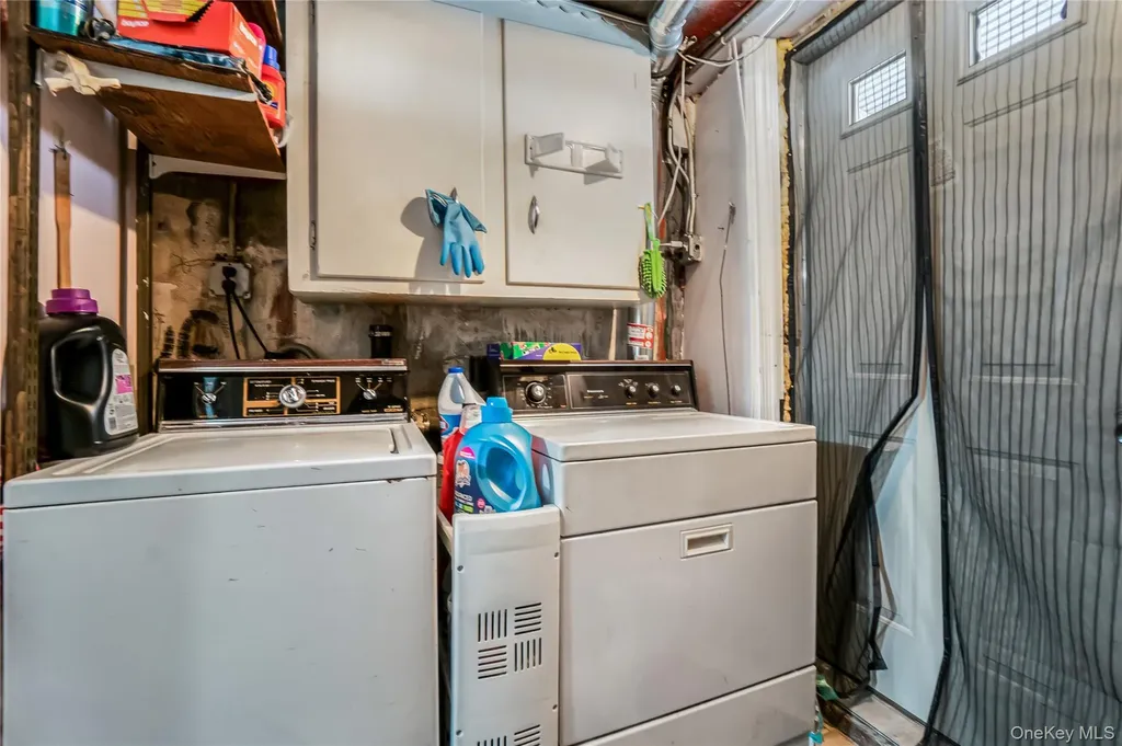 904 E 54th Street Brooklyn NY 11234