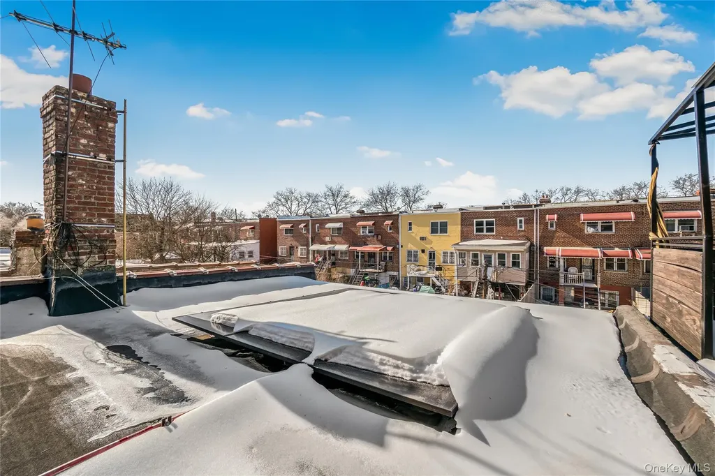 904 E 54th Street Brooklyn NY 11234