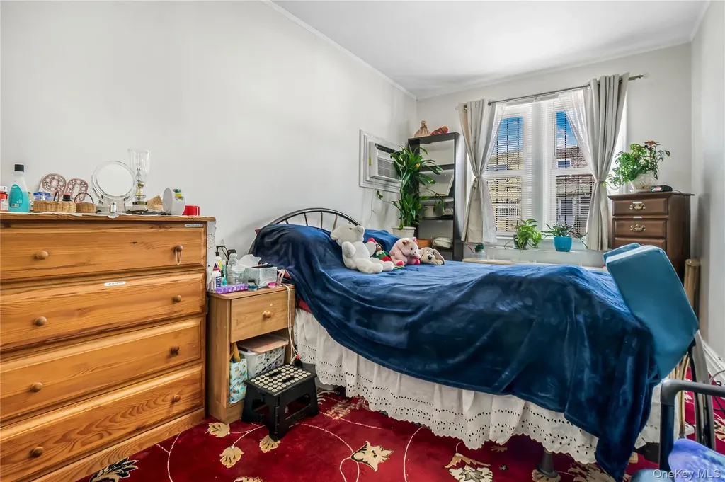 904 E 54th Street Brooklyn NY 11234