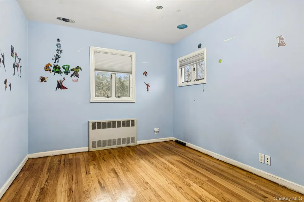 15 Baylis Place Lynbrook NY 11563