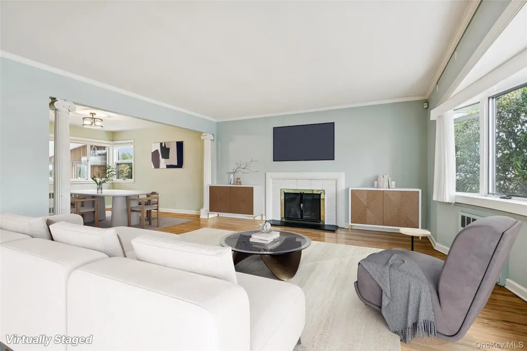 15 Baylis Place Lynbrook NY 11563