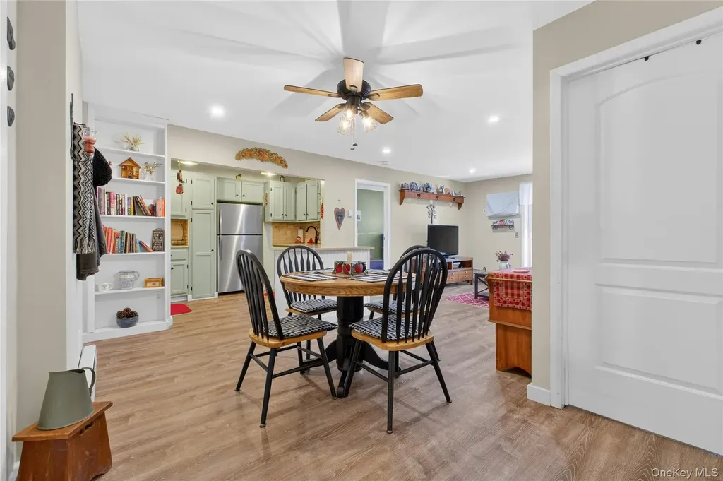 303 Drew Lane Carmel NY 10512