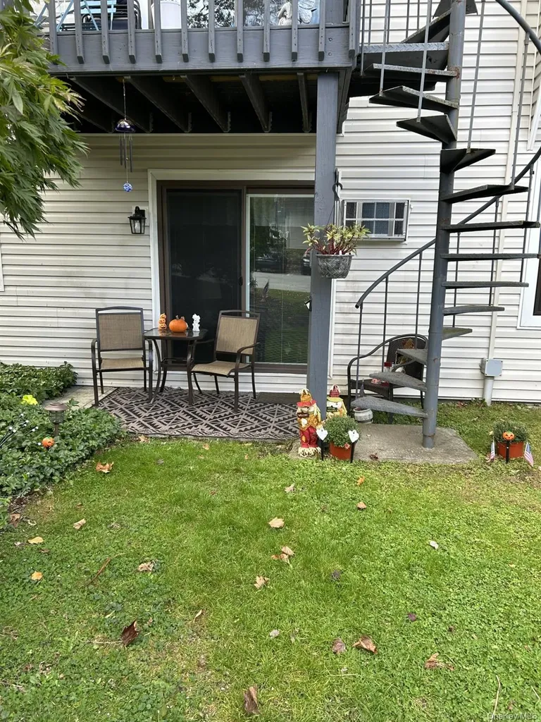 303 Drew Lane Carmel NY 10512