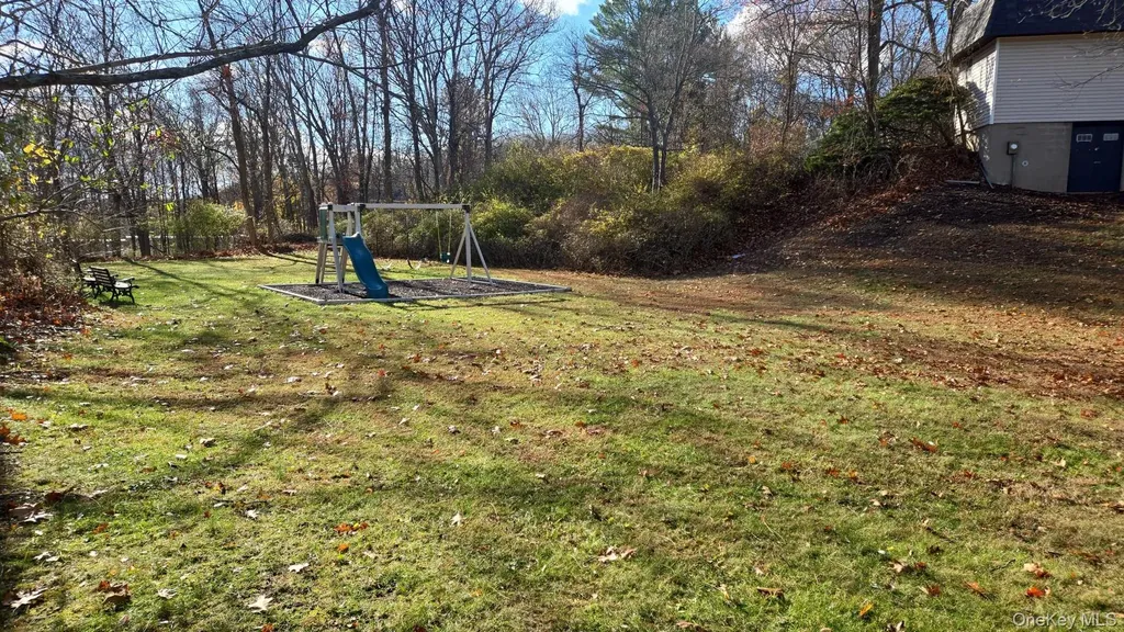 303 Drew Lane Carmel NY 10512