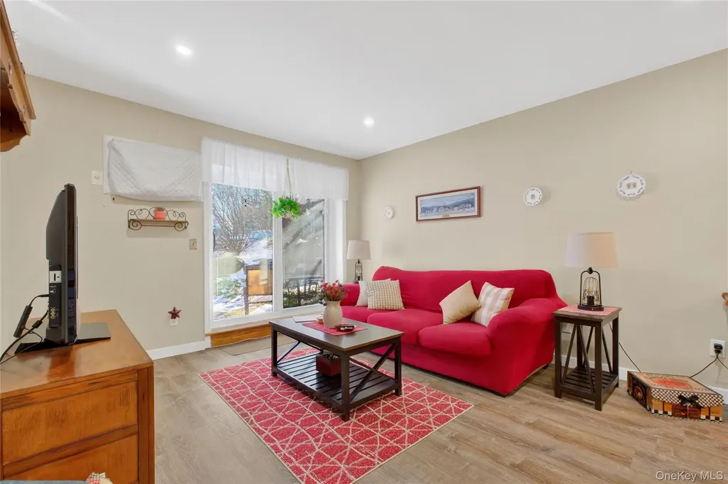 303 Drew Lane Carmel NY 10512
