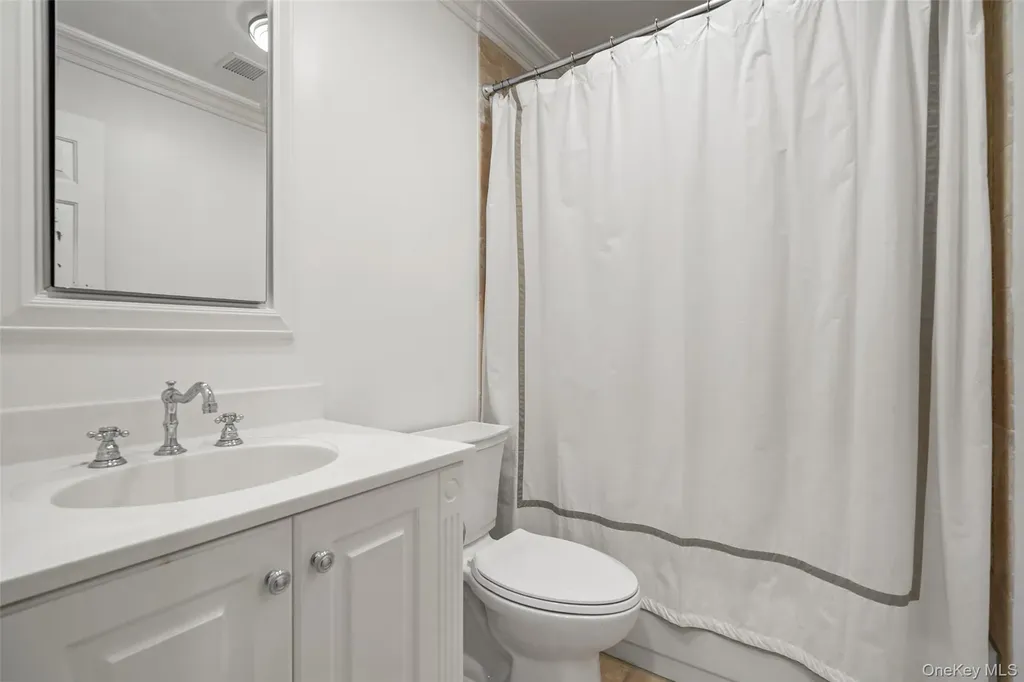 36 Waters Edge Rye NY 10580