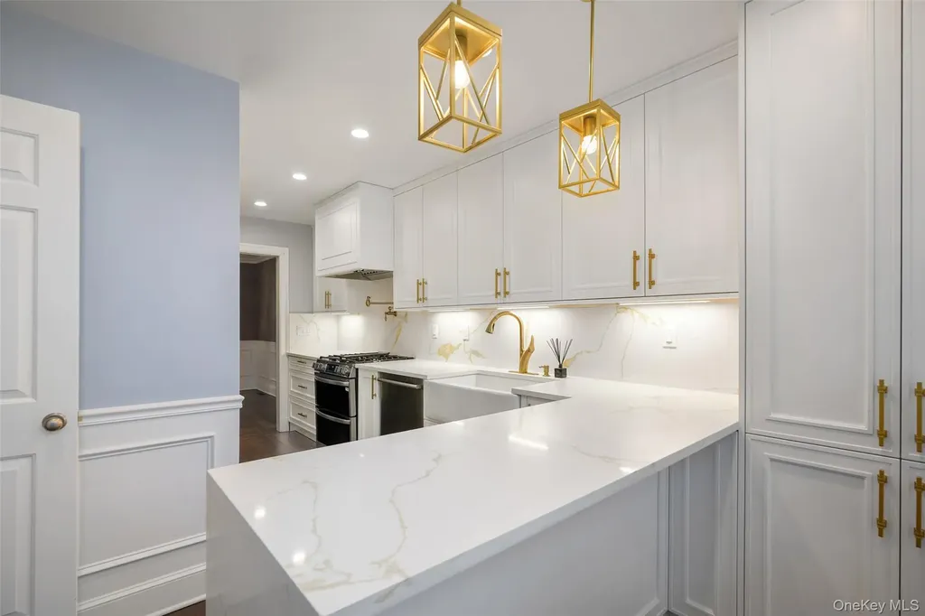 36 Waters Edge Rye NY 10580