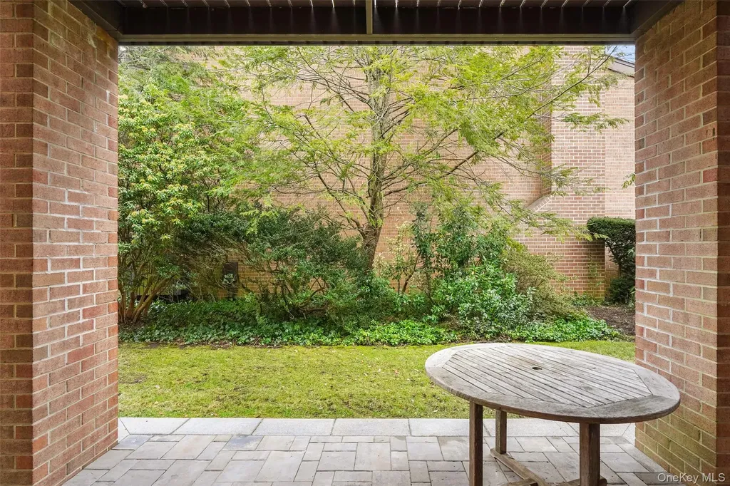 36 Waters Edge Rye NY 10580