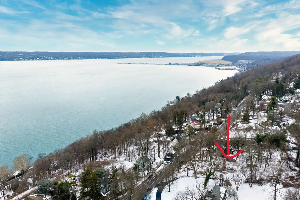 1050 Route 9w Nyack NY 10960