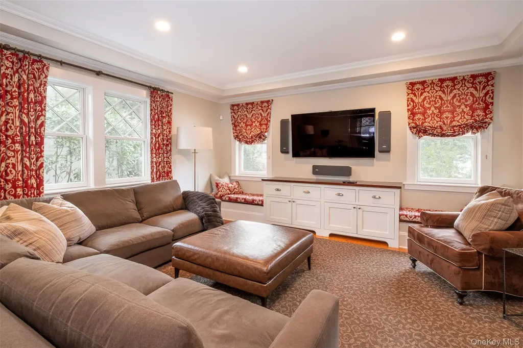 18 Vine Street Bronxville NY 10708