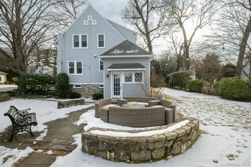 18 Vine Street Bronxville NY 10708
