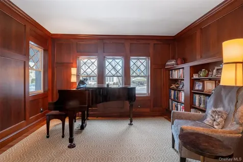 18 Vine Street Bronxville NY 10708