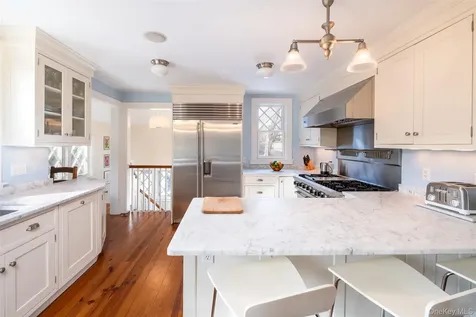 18 Vine Street Bronxville NY 10708