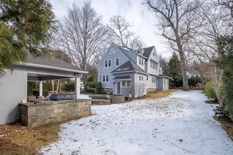 18 Vine Street Bronxville NY 10708