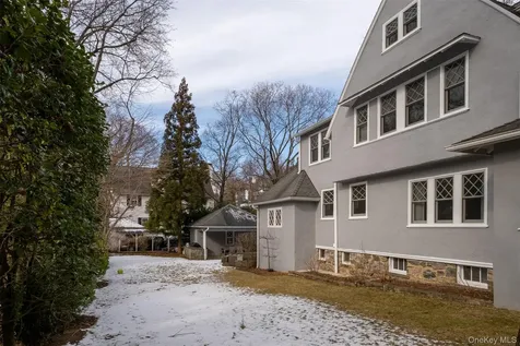 18 Vine Street Bronxville NY 10708