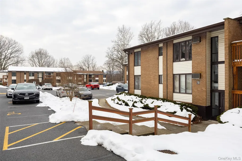 3 Hook Road Poughkeepsie NY 12601