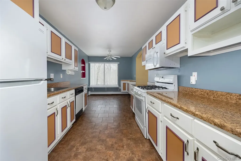 3 Hook Road Poughkeepsie NY 12601