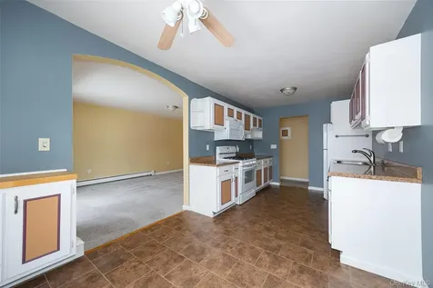 3 Hook Road Poughkeepsie NY 12601