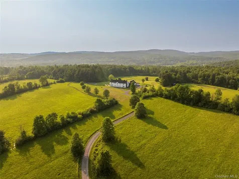 167 New Concord Road Chatham NY 12060