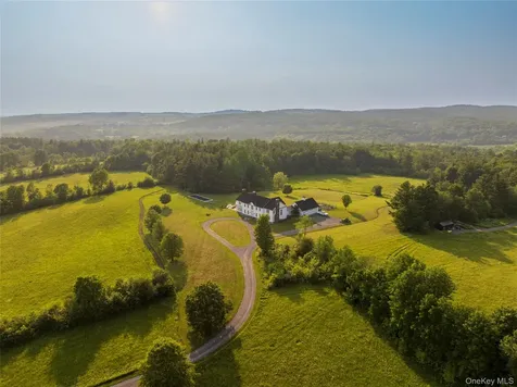 167 New Concord Road Chatham NY 12060