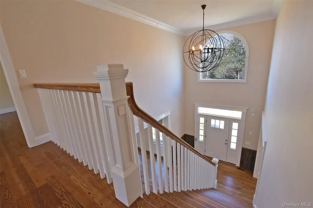 103 Silver Beech Lane Calverton NY 11933