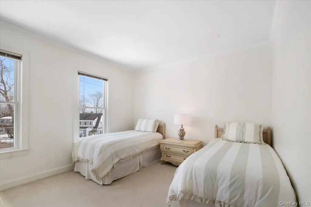 1224 Knickerbocker Avenue Mamaroneck NY 10543