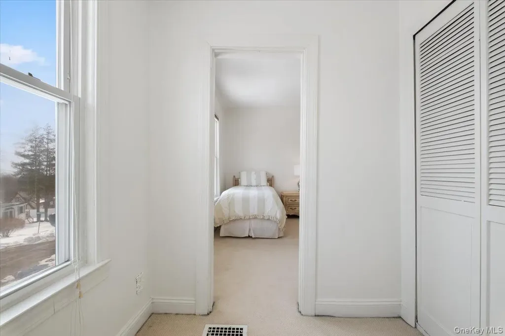 1224 Knickerbocker Avenue Mamaroneck NY 10543