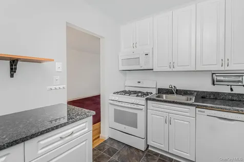 21 Fairview Avenue Tuckahoe NY 10707