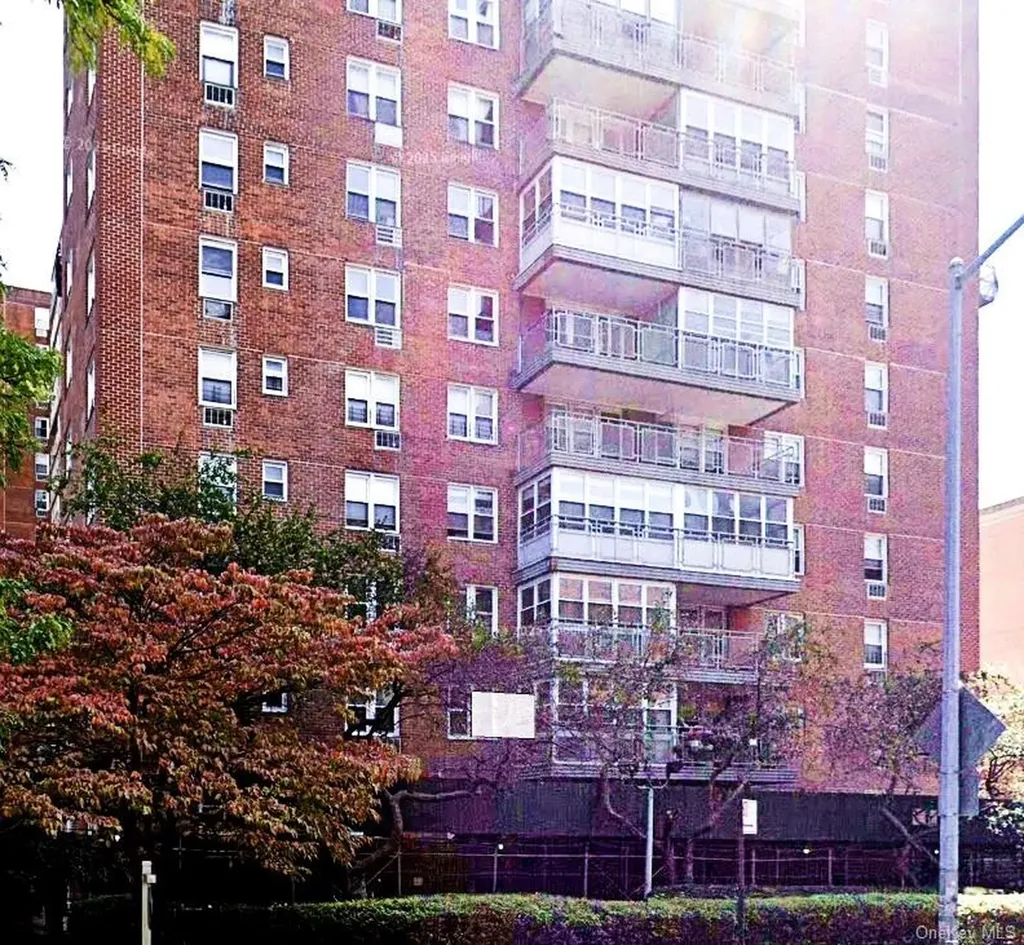 138-10 Franklin Avenue Flushing NY 11355