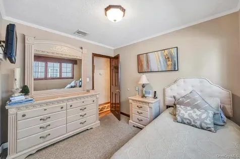 60 Essex Road Bethpage NY 11714