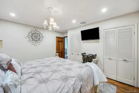 60 Essex Road Bethpage NY 11714