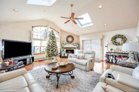 60 Essex Road Bethpage NY 11714