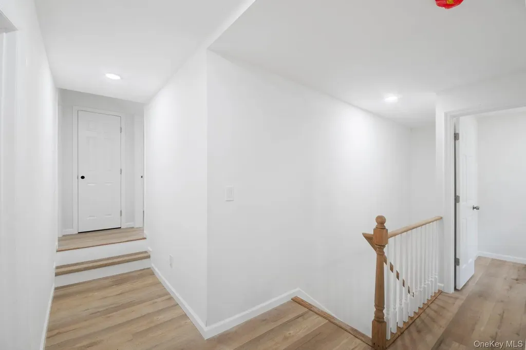 461 Avondale Drive Shirley NY 11967