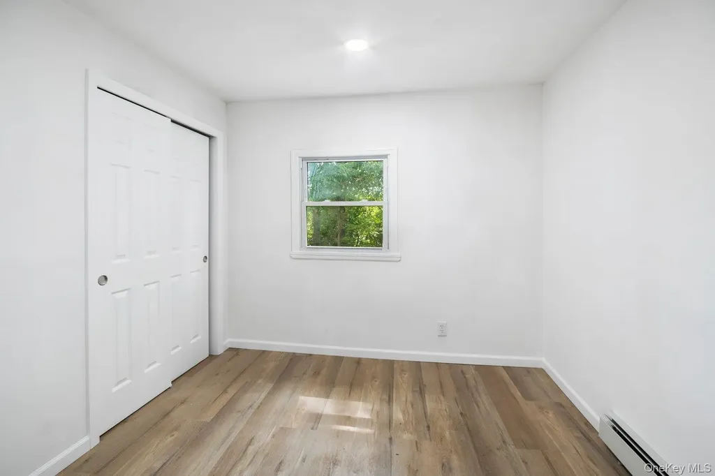 461 Avondale Drive Shirley NY 11967