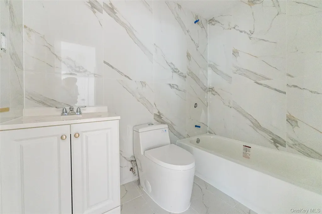 6431 138th Street Flushing NY 11367