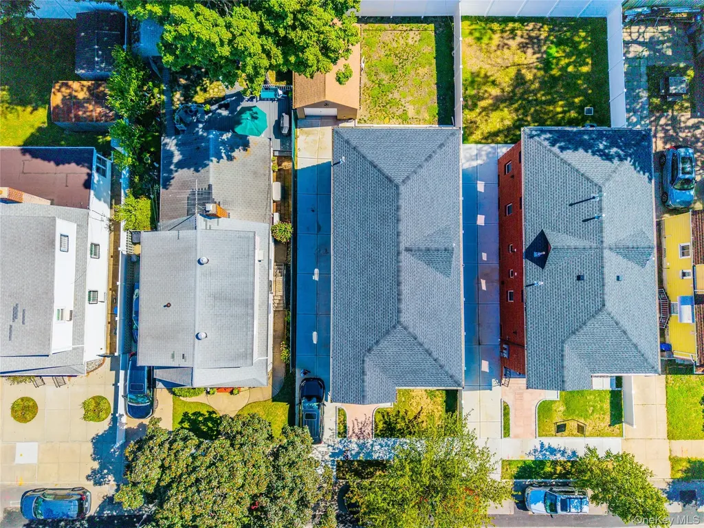 6431 138th Street Flushing NY 11367