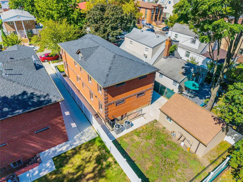 6431 138th Street Flushing NY 11367