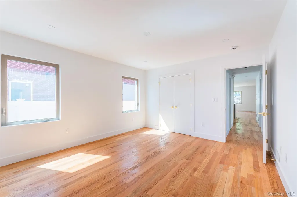 6431 138th Street Flushing NY 11367