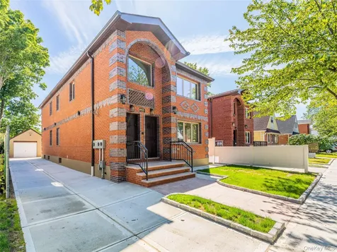 6431 138TH Street Flushing NY 11367