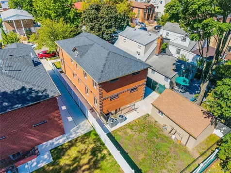 6431 138TH Street Flushing NY 11367