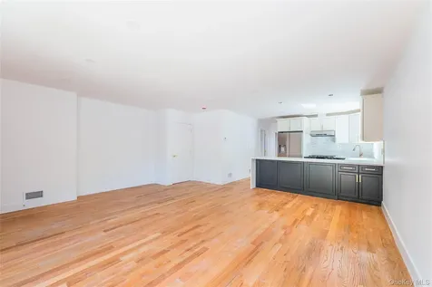 6431 138th Street Flushing NY 11367