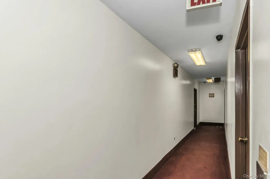 147-45 Barclay Avenue Flushing NY 11355