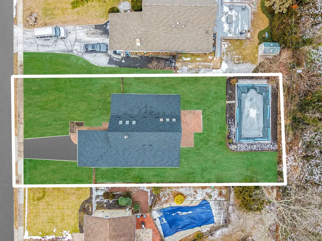 167 Silverleaf Lane Islandia NY 11749